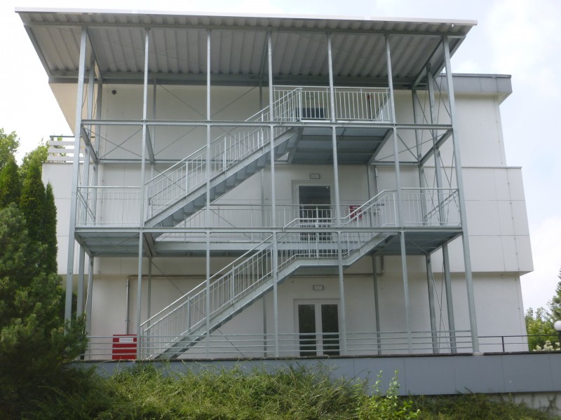 Emergency stairway in front of a hostel